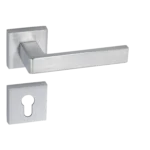 Poignée Kristina chromé satiné